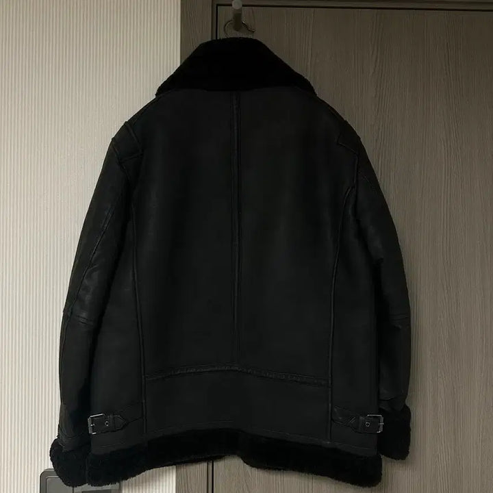 [BUNJANG] ZARA Black Faux Shearling Jacket / 자라 블랙 무스탕 자켓