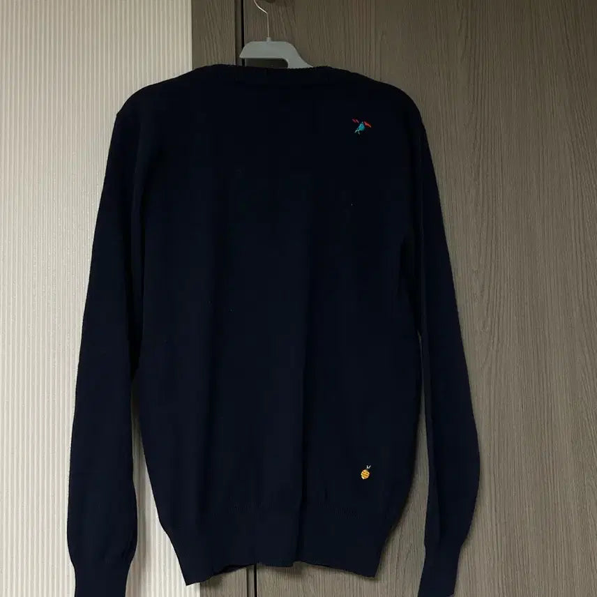 [BUNJANG] Navy Embroidered Cardigan / 네이비색 자수 가디건