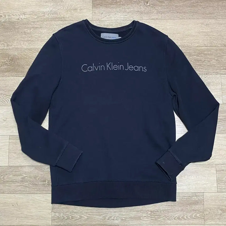 [BUNJANG] Calvin Klein Logo Sweatshirt / 캘빈클라인 맨투맨 교신