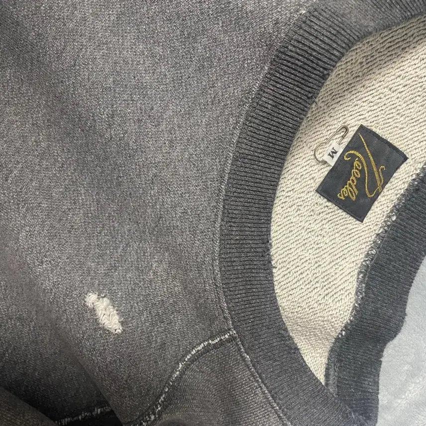 [BUNJANG] Needles Damage Limited Edition Sweatshirt / Needles 니들스 데미지 한정판 맨투맨