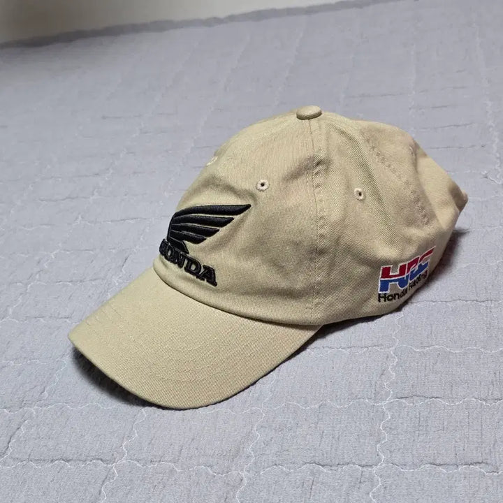 [BUNJANG] Honda Logo Beige Ball Cap / 혼다 로고 베이지 볼캡