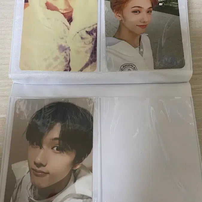 [BUNJANG] NCT Jisung Photocard + Collector Book / 지성 포카 팔아요 콜렉터북 포함 만삼천원