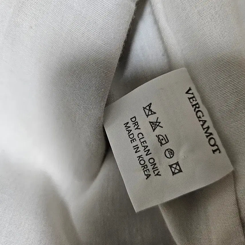 [BUNJANG] Bergamot Hooded Jumper / 베르가못 후드 점퍼