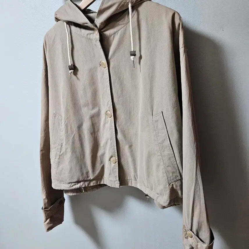 [BUNJANG] Bergamot Hooded Jumper / 베르가못 후드 점퍼