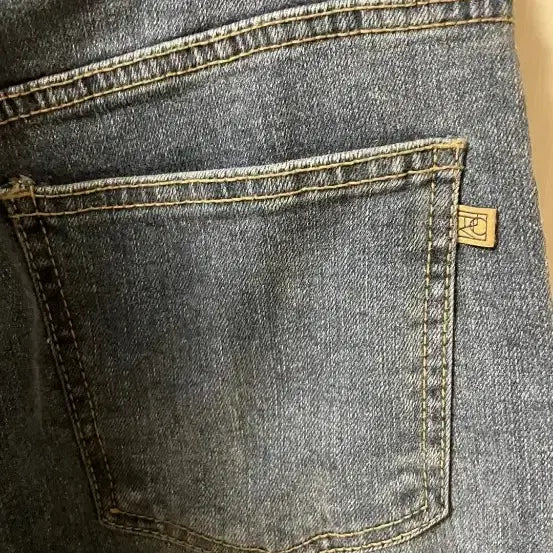 [BUNJANG] Flowjean Denim Jeans (S) / 플로우진 데님 청바지 ( S)