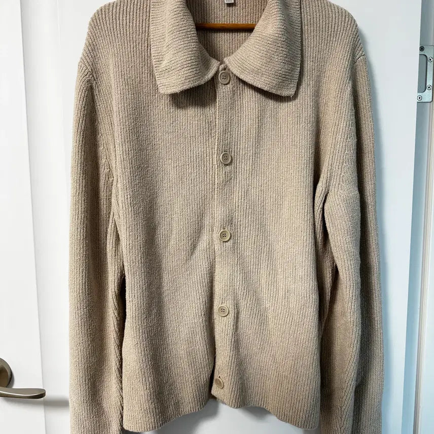 [BUNJANG] COS Boucle Cardigan Beige XL / COS 코스 부클레 가디건 베이지 XL 사이즈 팝니다. 이동휘 가디건