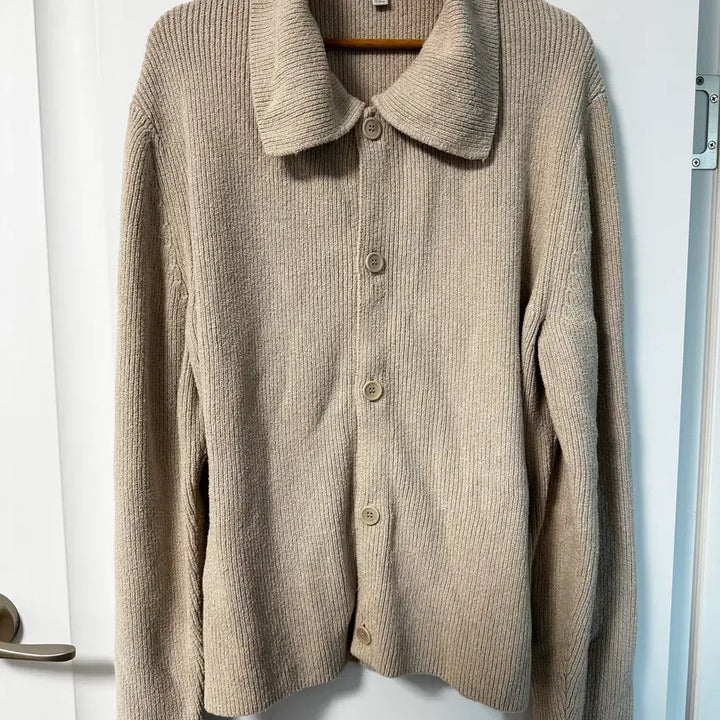 [BUNJANG] COS Boucle Cardigan Beige XL / COS 코스 부클레 가디건 베이지 XL 사이즈 팝니다. 이동휘 가디건