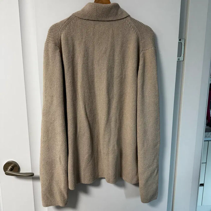 [BUNJANG] COS Boucle Cardigan Beige XL / COS 코스 부클레 가디건 베이지 XL 사이즈 팝니다. 이동휘 가디건