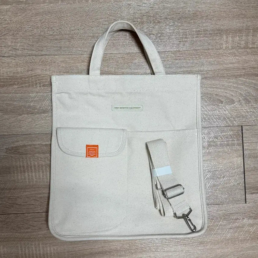 [BUNJANG] Agegrey Signature Two-Way Eco Bag Ivory / 에이지그레이 시그니처 투웨이 에코백 아이보리
