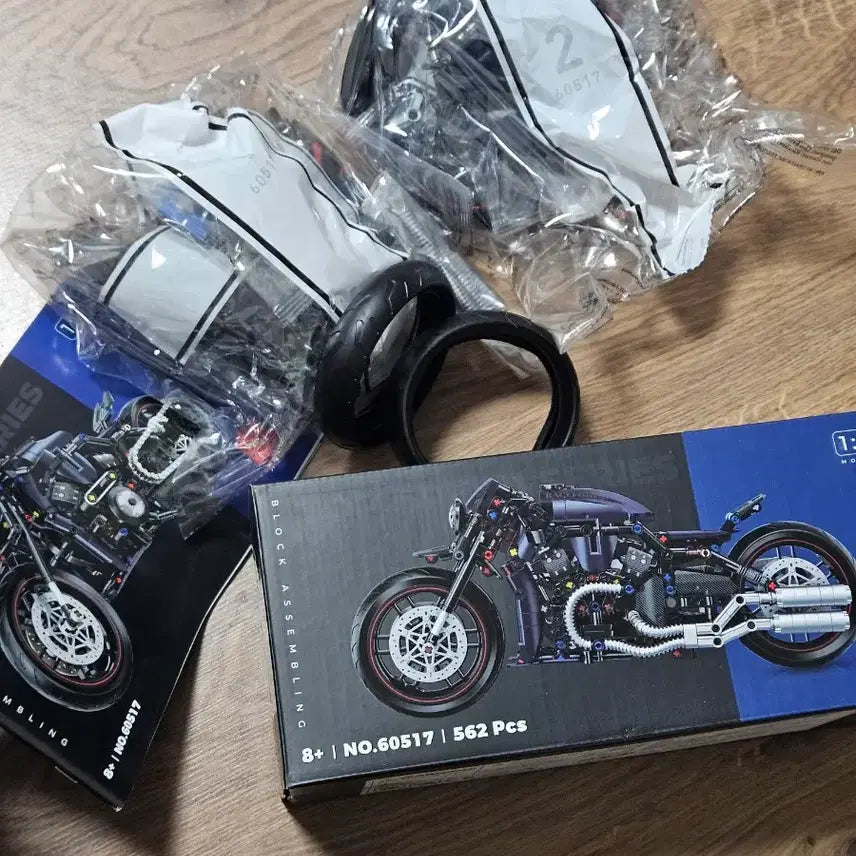 [BUNJANG] Generic Harley-Davidson Motorcycle Model Building Block Kit / (새것) 할리데이비슨 레고 호환 조립식 블록 오토바이모형 562pcs 키