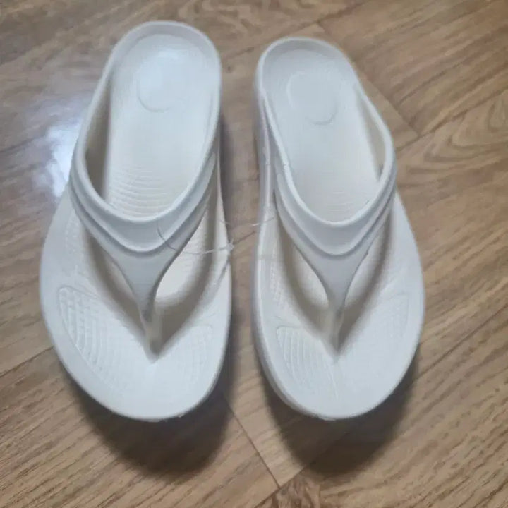 [BUNJANG] White Flip-Flop Slippers - 230 / 흰색 쪼리 슬리퍼 230