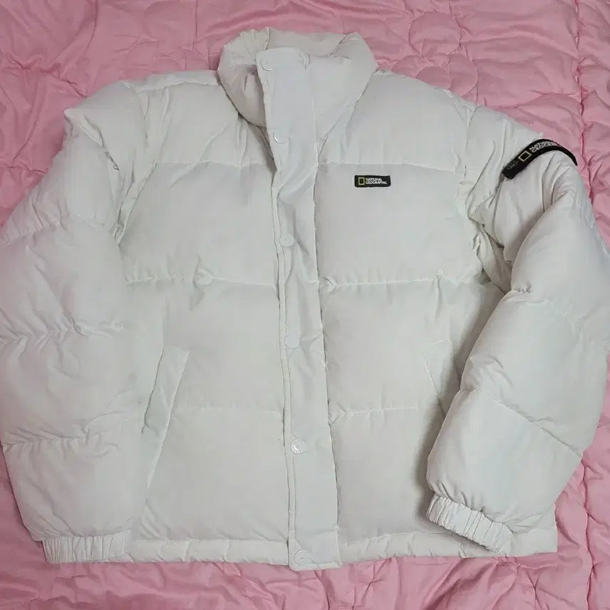 [BUNJANG] National Geographic Duck Down Short Padded Jacket / 급처상태양호!내셔널지오그래픽 오리털 다운 숏패딩 점퍼 구찌,발렌시아가느낌