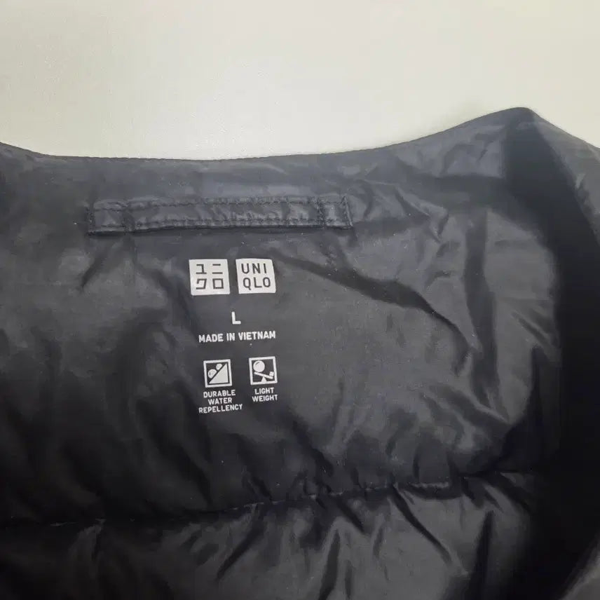 [BUNJANG] Uniqlo Lightweight Padded Jacket (Black) - Size L / 유니클로 경량페딩(블랙) L사이즈