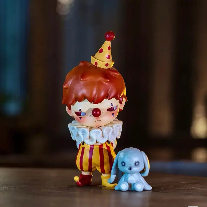[BUNJANG] POP MART Hirono Beijing Amusement Park Limited Figure / 팝마트 Hirono 히로노 베이징 놀이공원 한정