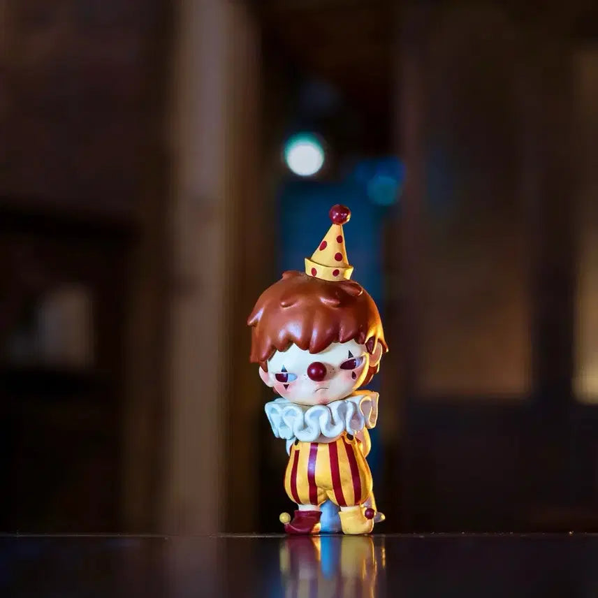 [BUNJANG] POP MART Hirono Beijing Amusement Park Limited Figure / 팝마트 Hirono 히로노 베이징 놀이공원 한정