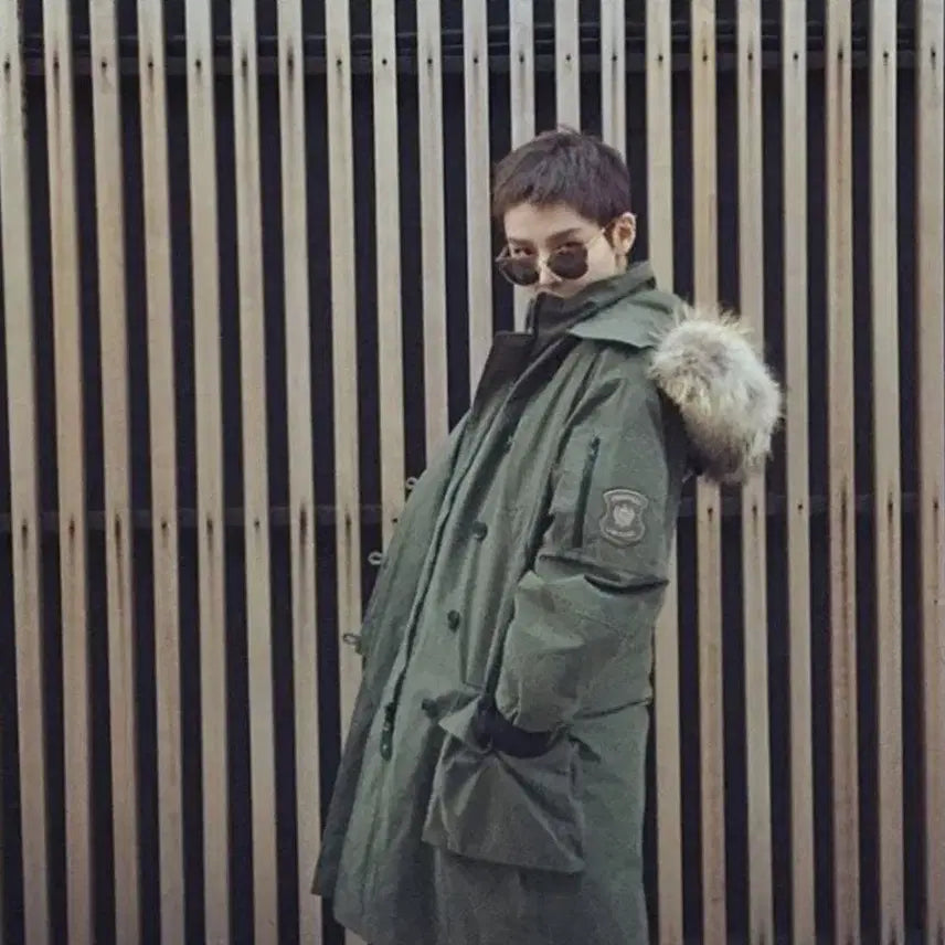 [BUNJANG] Frontrow x Low Classic Military Goose Down Parka / 프론트로우x로우클래식 밀리터리 구스다운 파카