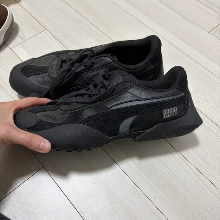 [SOLD OUT] 푸마 베이더론 블랙 270mm
