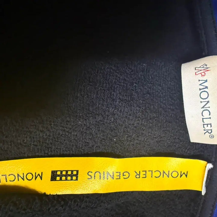 [BUNJANG] JW Anderson Moncler Collaboration Hooded Zip-Up / Jw앤더슨 몽클레어 콜라보 후드집업