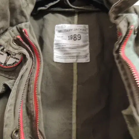 [BUNJANG] Stylish Khaki Field Jacket / 너무너무 스탈리시한 야상 / 다른 피드에 사진 더 있어요