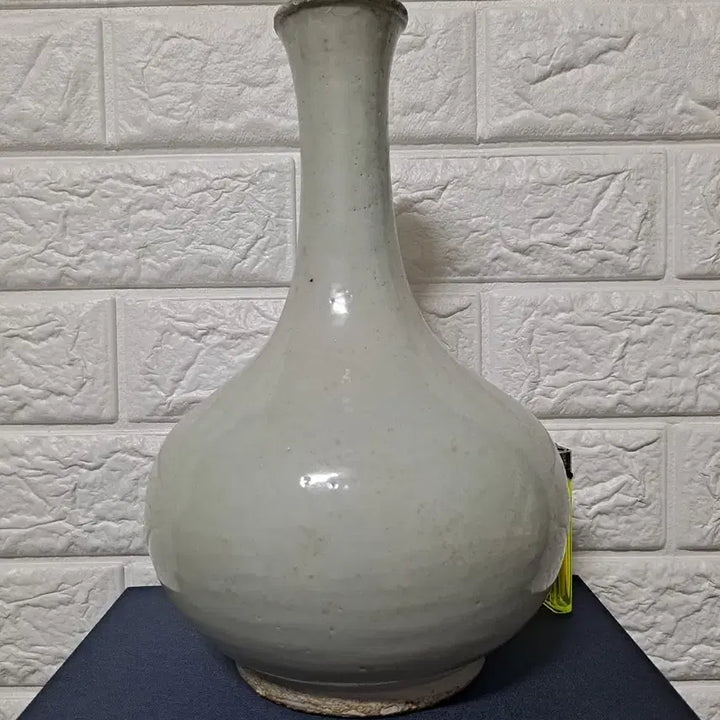 [BUNJANG] Antique White Porcelain Wine Bottle / 손상된 백자주병 자료용