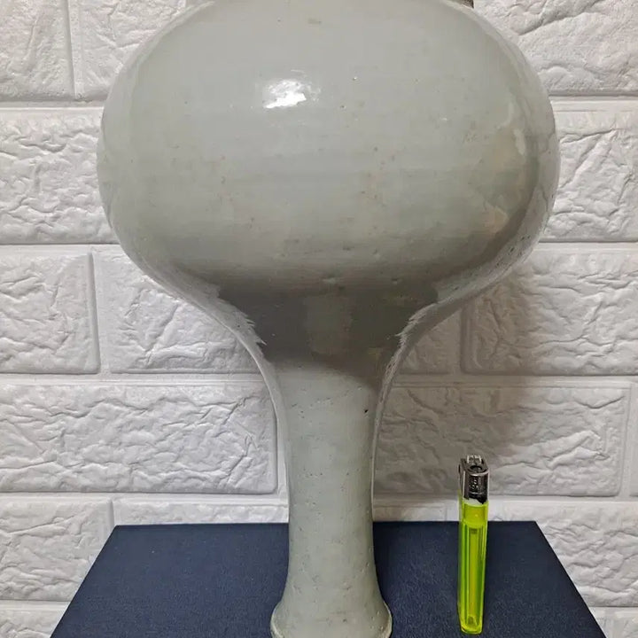 [BUNJANG] Antique White Porcelain Wine Bottle / 손상된 백자주병 자료용