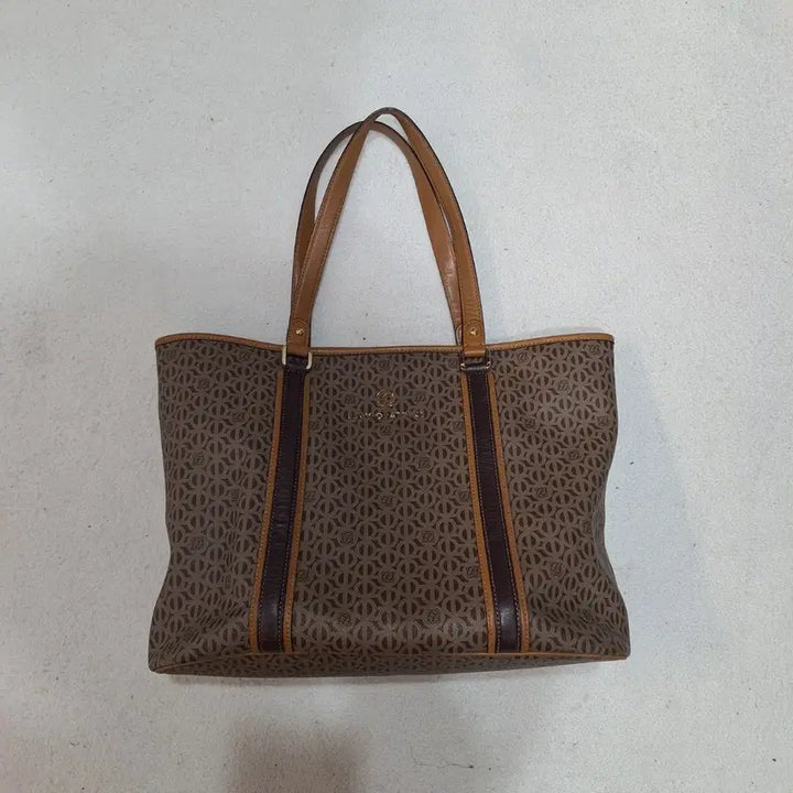 [SOLD OUT] 루이까또즈  쇼퍼백(상태좋음)
