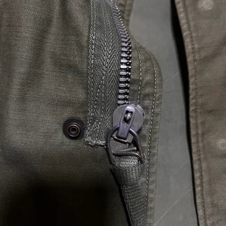 [SOLD OUT] M51 크라운지퍼