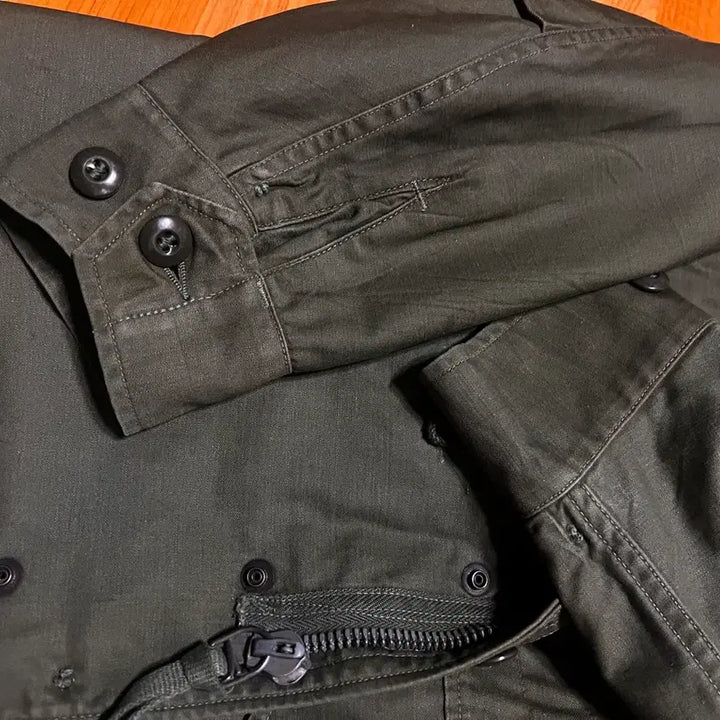 [SOLD OUT] M51 크라운지퍼