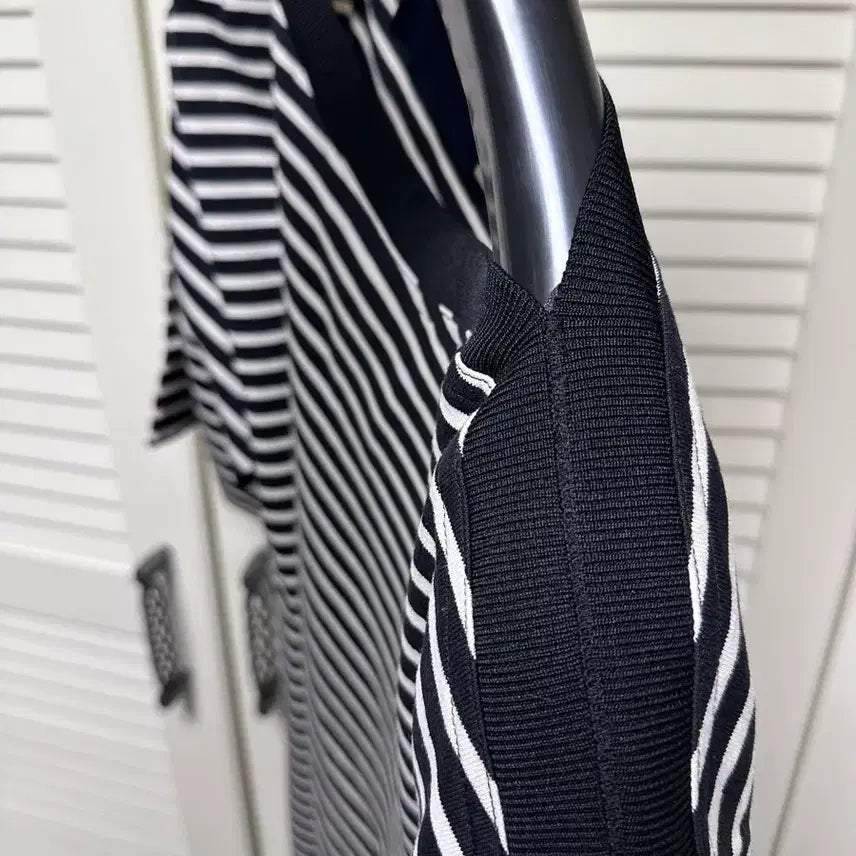 [BUNJANG] Juunj Boat Neck Striped Border T-shirt / 준지 juunj / 준지 보트넥 스트라이프 보더티 티셔츠