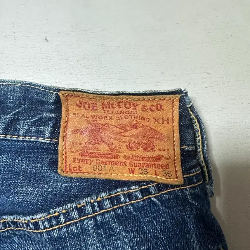 [BUNJANG] Joe McCoy Distressed 901 Selvedge Denim Jeans / 조 맥코이 디스트레스드 901  셀비지 데님