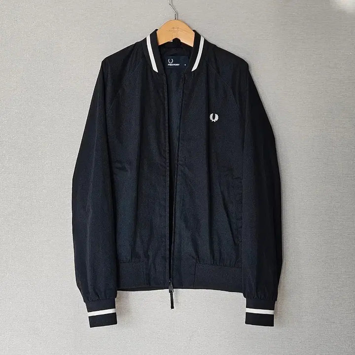 [BUNJANG] Fred Perry Bomber Jacket / 프레드페리 블랙 봄버 자켓 블루종 95