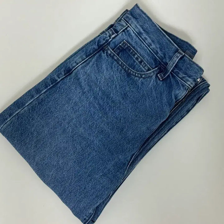 [BUNJANG] Uniqlo JW Anderson Straight Jeans (23) / 유니클로 JW앤더슨 스트레이트진 (23)