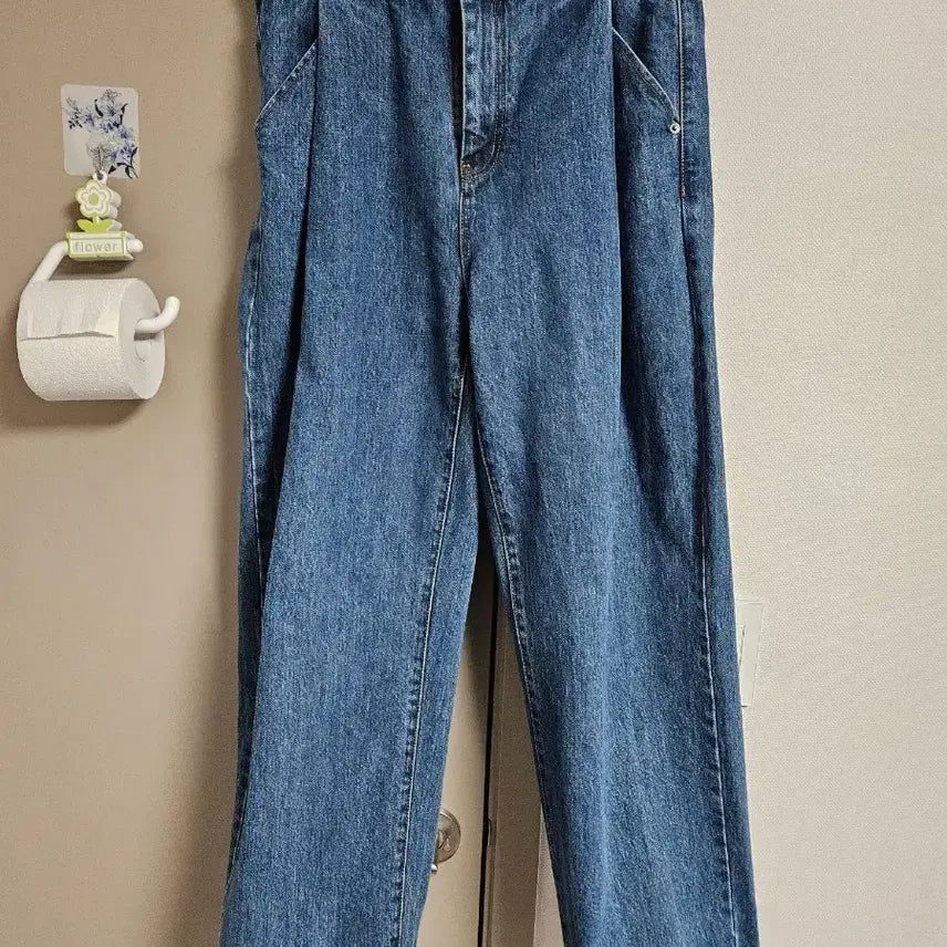 [BUNJANG] Beslow Cornmeal One-Tuck Denim Pants (Medium Wash) - Size 32 / 비슬로우 콘밀 원턱 데님팬츠 중청 32사이즈