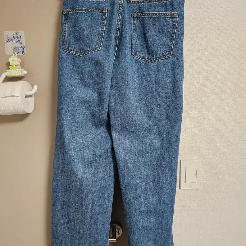 [BUNJANG] Beslow Cornmeal One-Tuck Denim Pants (Medium Wash) - Size 32 / 비슬로우 콘밀 원턱 데님팬츠 중청 32사이즈