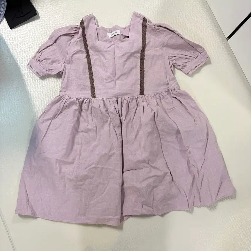 [BUNJANG] Yale Assorted Shirts and Dresses / 예일맨투맨/맨투맨원피스/티셔츠/원피스 개당가격
