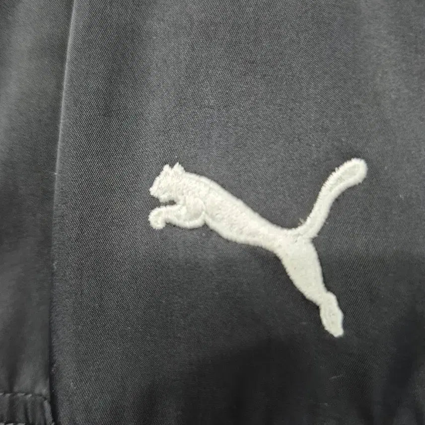 [BUNJANG] Puma Black Windbreaker Hooded Zip-up Jacket / 푸마 블랙 바람막이 후드집업