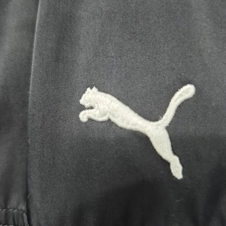 [BUNJANG] Puma Black Windbreaker Hooded Zip-up Jacket / 푸마 블랙 바람막이 후드집업