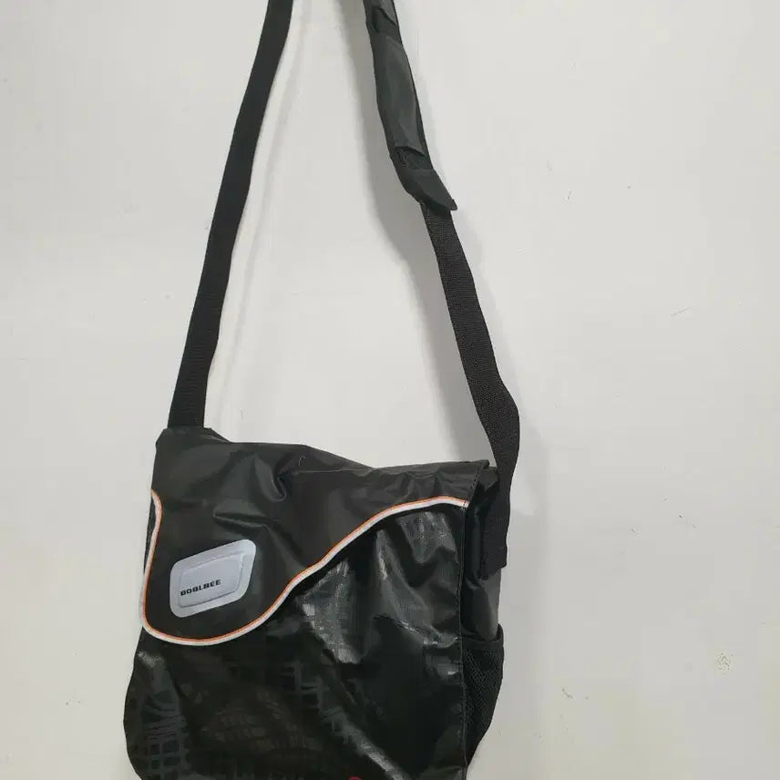 [BUNJANG] Boblbee Messenger Bag Crossbody Bag / 보블비 블랙 메신저백 크로스백 가방