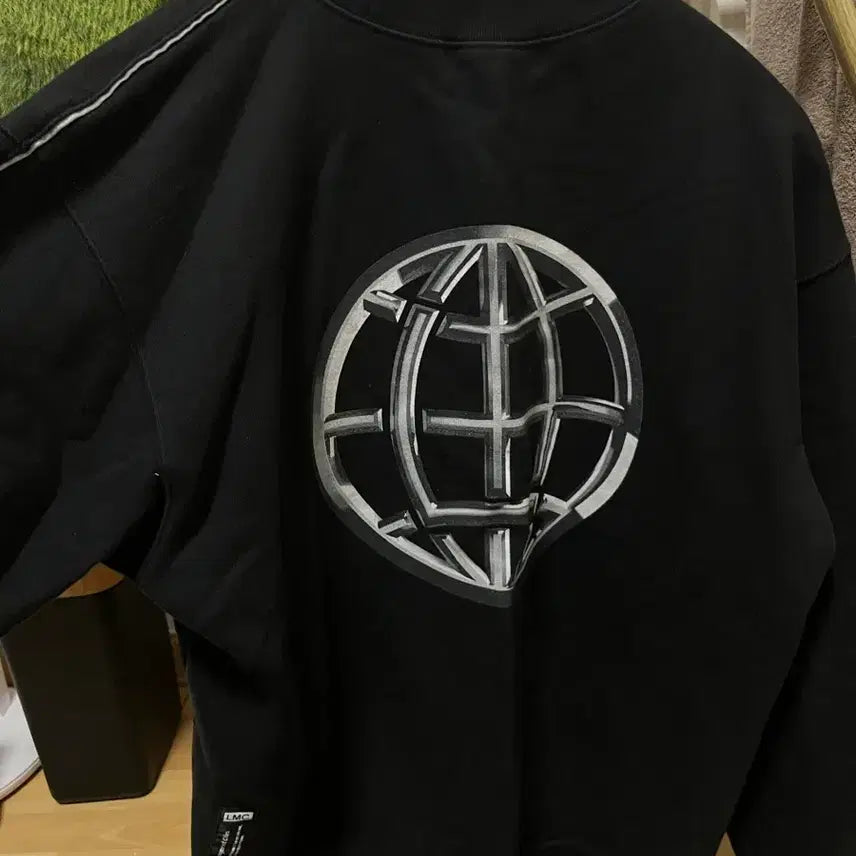 [BUNJANG] LMC Black M Size Sweatshirt / LMC맨투맨 M사이즈 검정