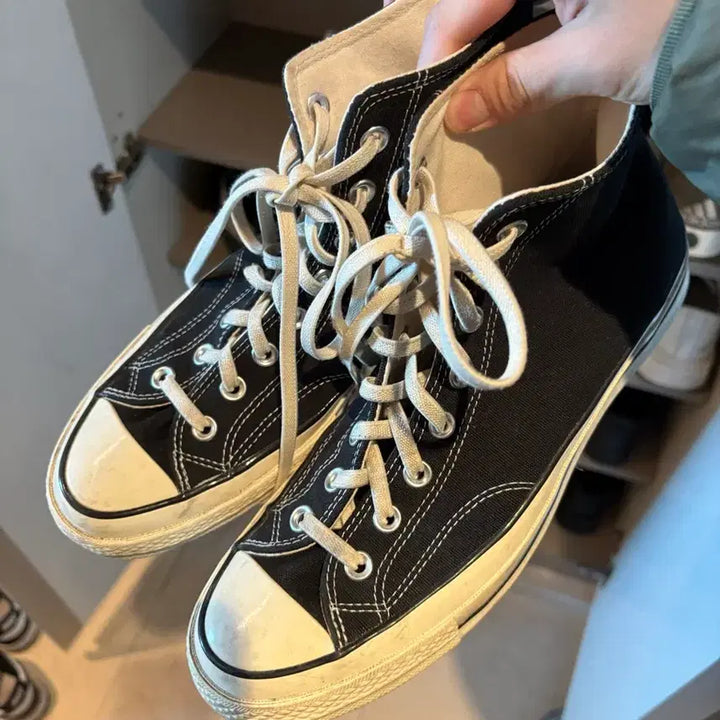 [BUNJANG] Converse Chuck Taylor High-Top Sneakers / 컨버스 척테일러 블랙 하이 스니커즈(275)