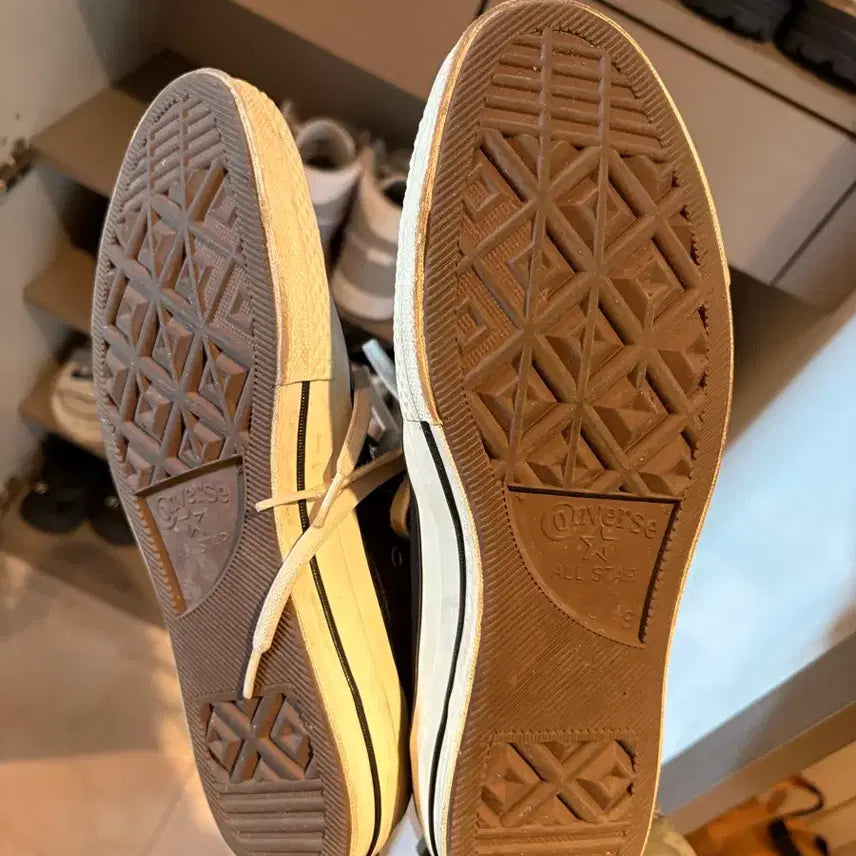 [BUNJANG] Converse Chuck Taylor High-Top Sneakers / 컨버스 척테일러 블랙 하이 스니커즈(275)