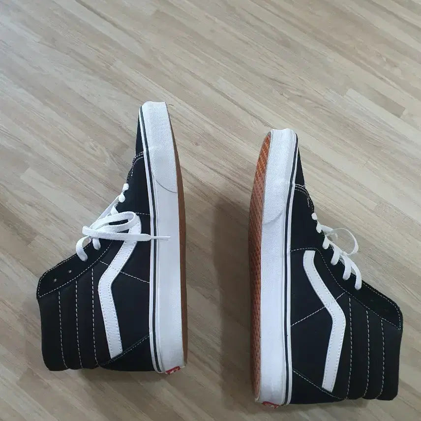 [BUNJANG] Vans Skate Hi Black/White Sneakers / 반스 스케이트 하이 290