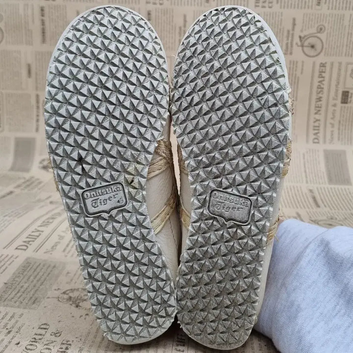 [BUNJANG] Onitsuka Tiger Mexico 66 Sneakers 235 / 오니츠카타이거 멕시코66 스니커즈235