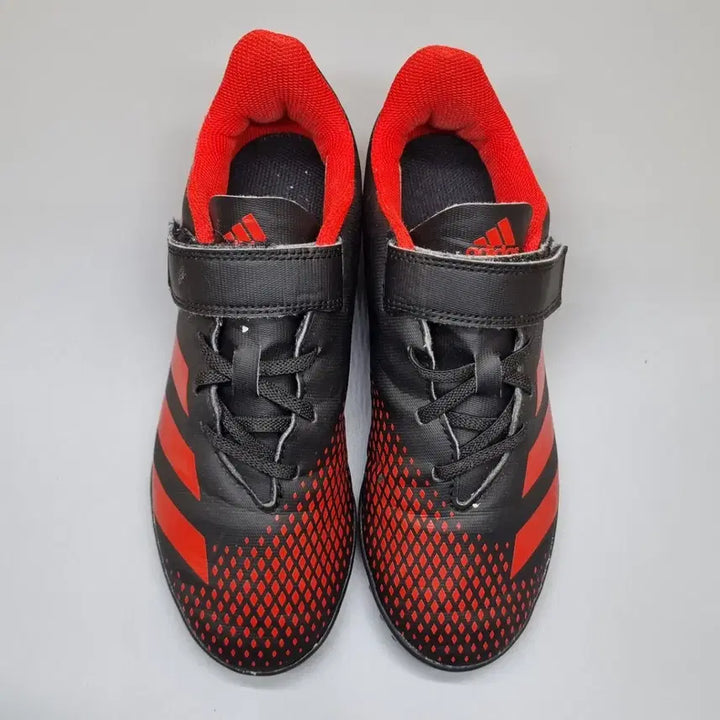 [BUNJANG] Adidas Predator 20.4 Futsal Shoes 240 / 아디다스 프레데터 20.4 풋살화 240