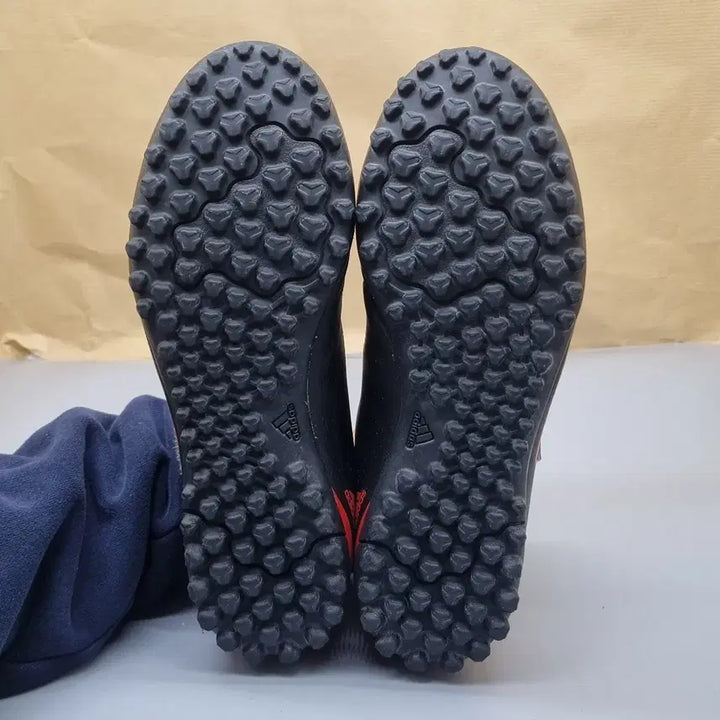 [BUNJANG] Adidas Predator 20.4 Futsal Shoes 240 / 아디다스 프레데터 20.4 풋살화 240