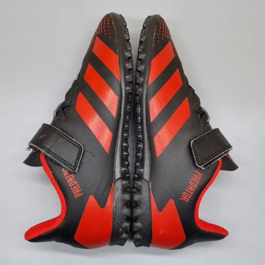 [BUNJANG] Adidas Predator 20.4 Futsal Shoes 240 / 아디다스 프레데터 20.4 풋살화 240