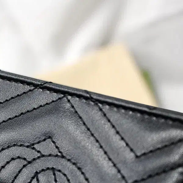 [BUNJANG] Gucci GG Marmont Matelassé Chain Card Wallet / 구찌 625693 GG마몬트 마틀라쎄 체인 카드반지갑