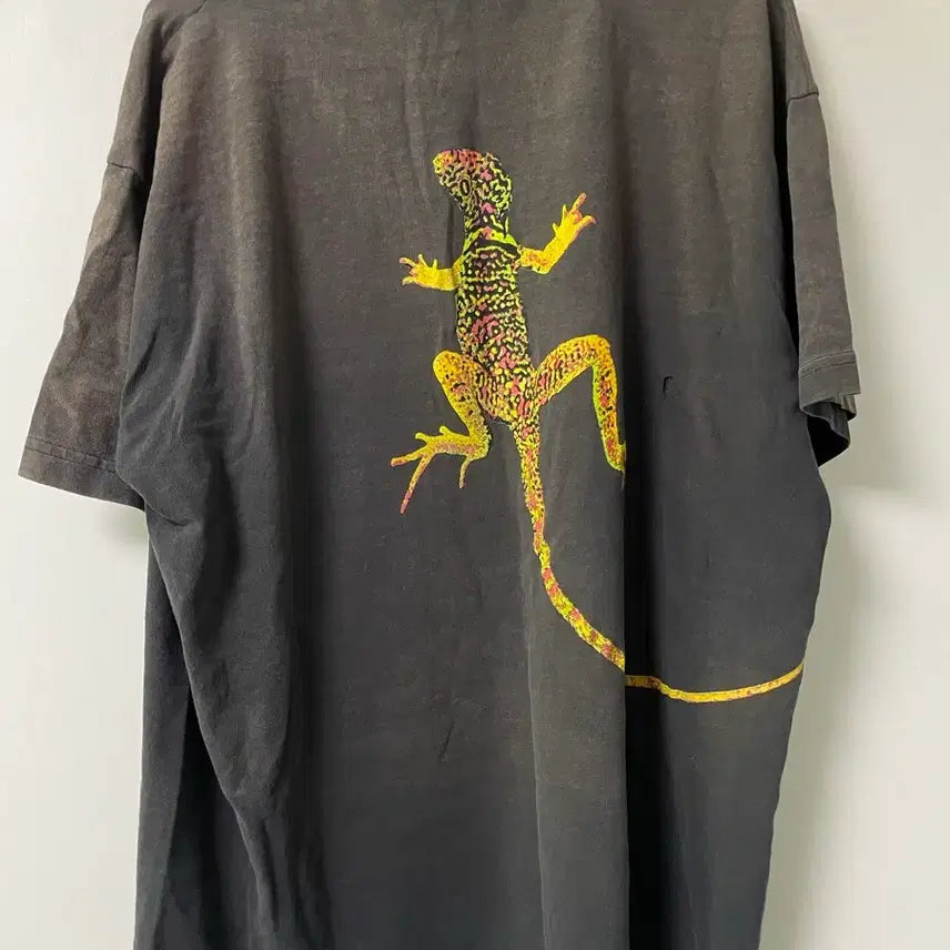 [SOLD OUT] 90s 말보로 리자드