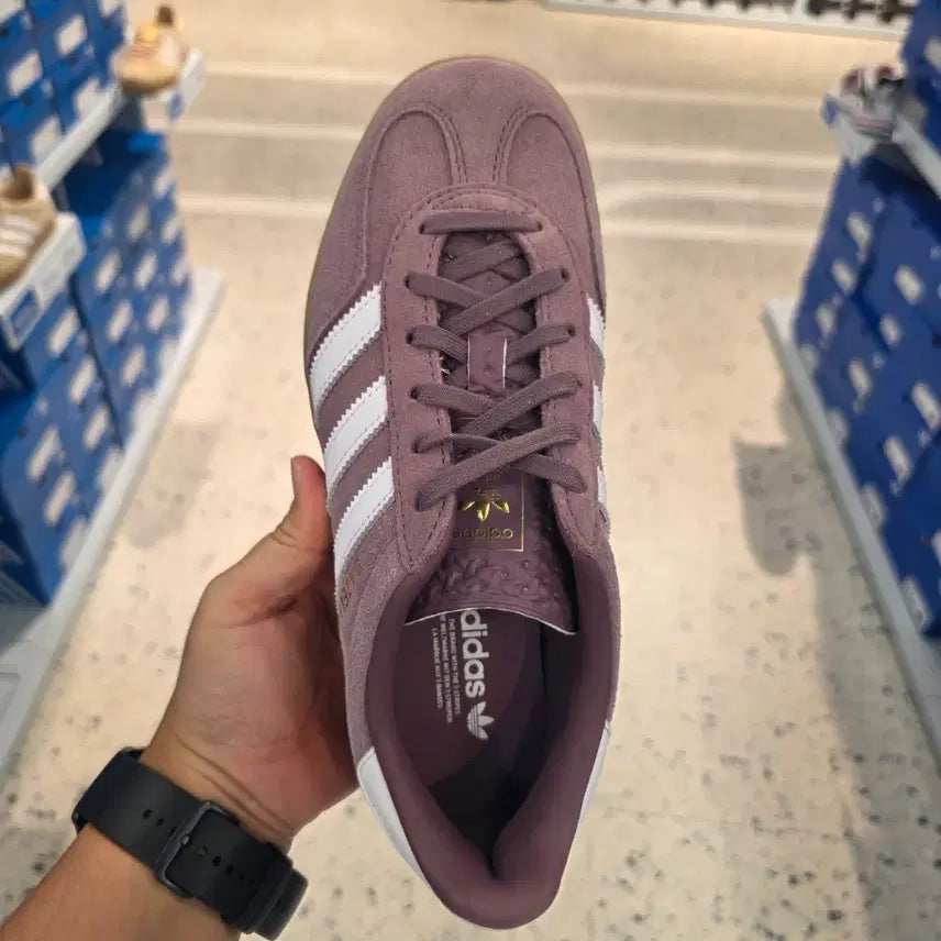 [BUNJANG] Adidas Gazelle Indoor Sneakers / 아디다스ㅇ가젤인도어235