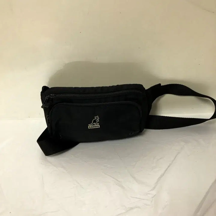 [BUNJANG] Kangol Hip Sack / 캉골 힙색@9921